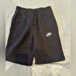 NIKE FASHION Boys Size Small Black & White Swim Trunks Swimming Athletic…